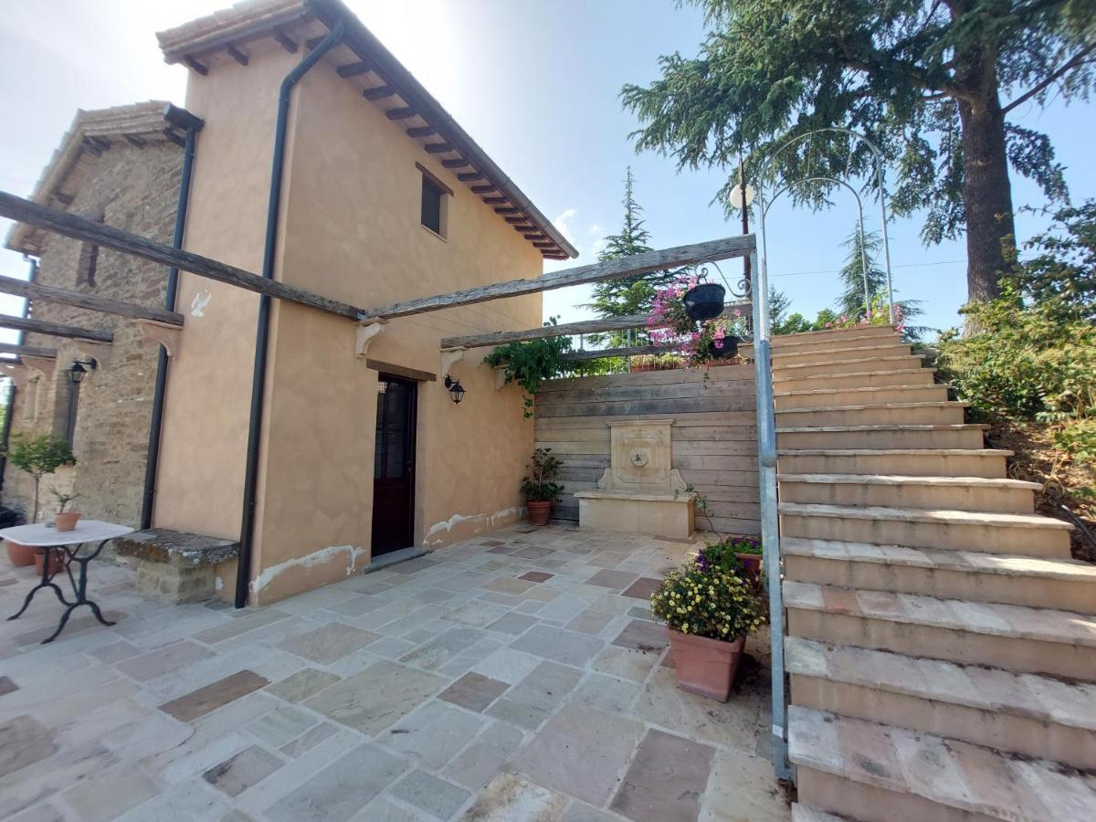 Ca' Gulino - Urbino - Villa Con Minipiscina In Borgo Antico Luaran gambar