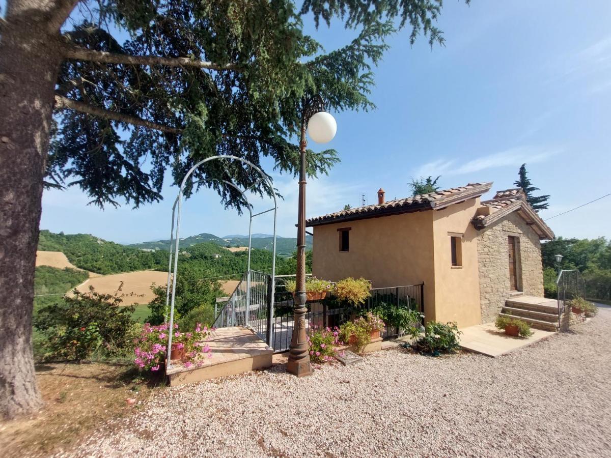 Ca' Gulino - Urbino - Villa Con Minipiscina In Borgo Antico Luaran gambar