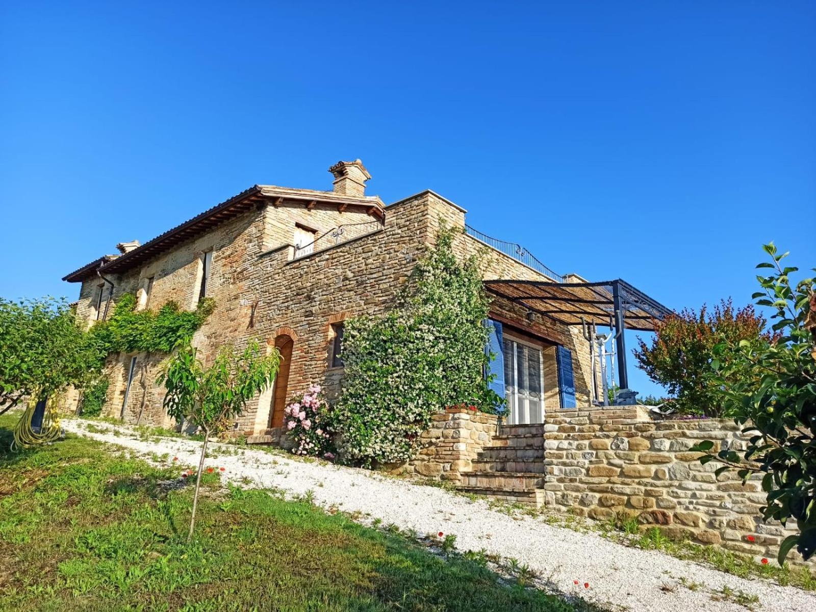 Ca' Gulino - Urbino - Villa Con Minipiscina In Borgo Antico Luaran gambar