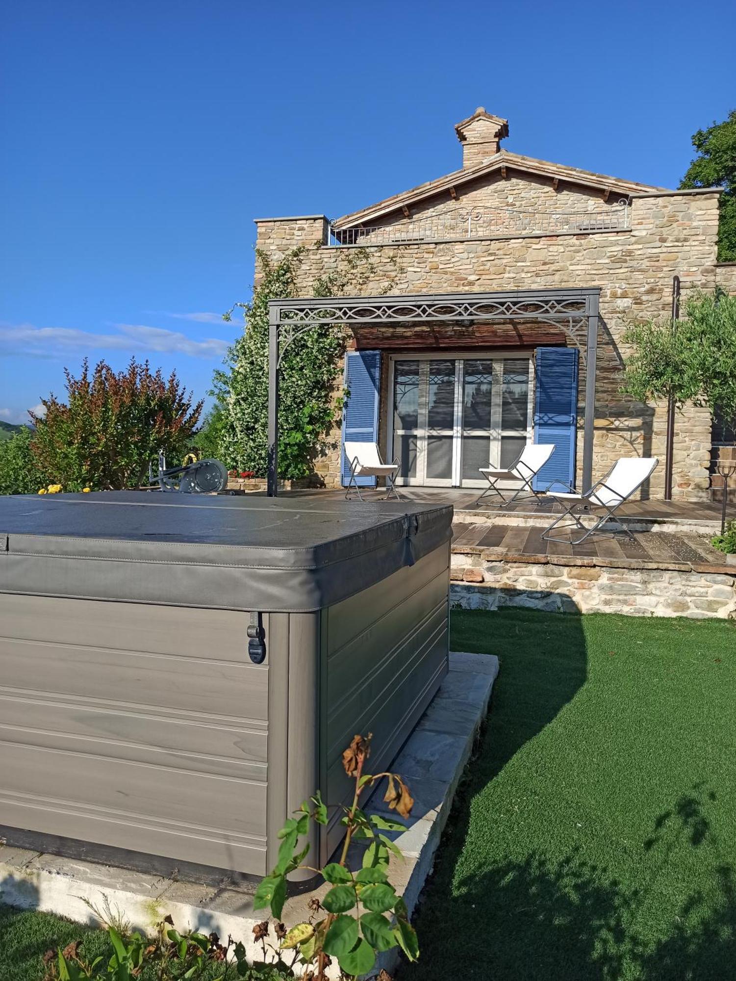 Ca' Gulino - Urbino - Villa Con Minipiscina In Borgo Antico Luaran gambar
