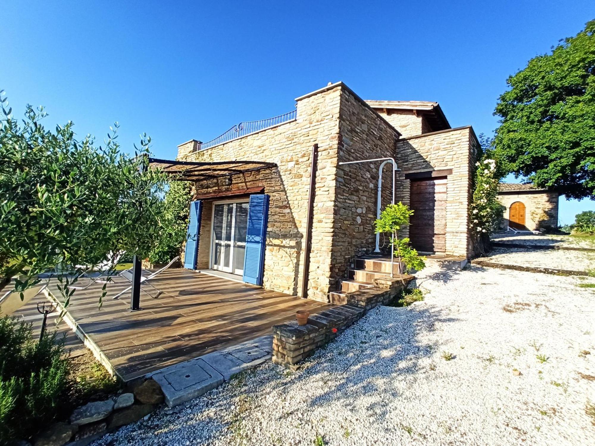 Ca' Gulino - Urbino - Villa Con Minipiscina In Borgo Antico Luaran gambar
