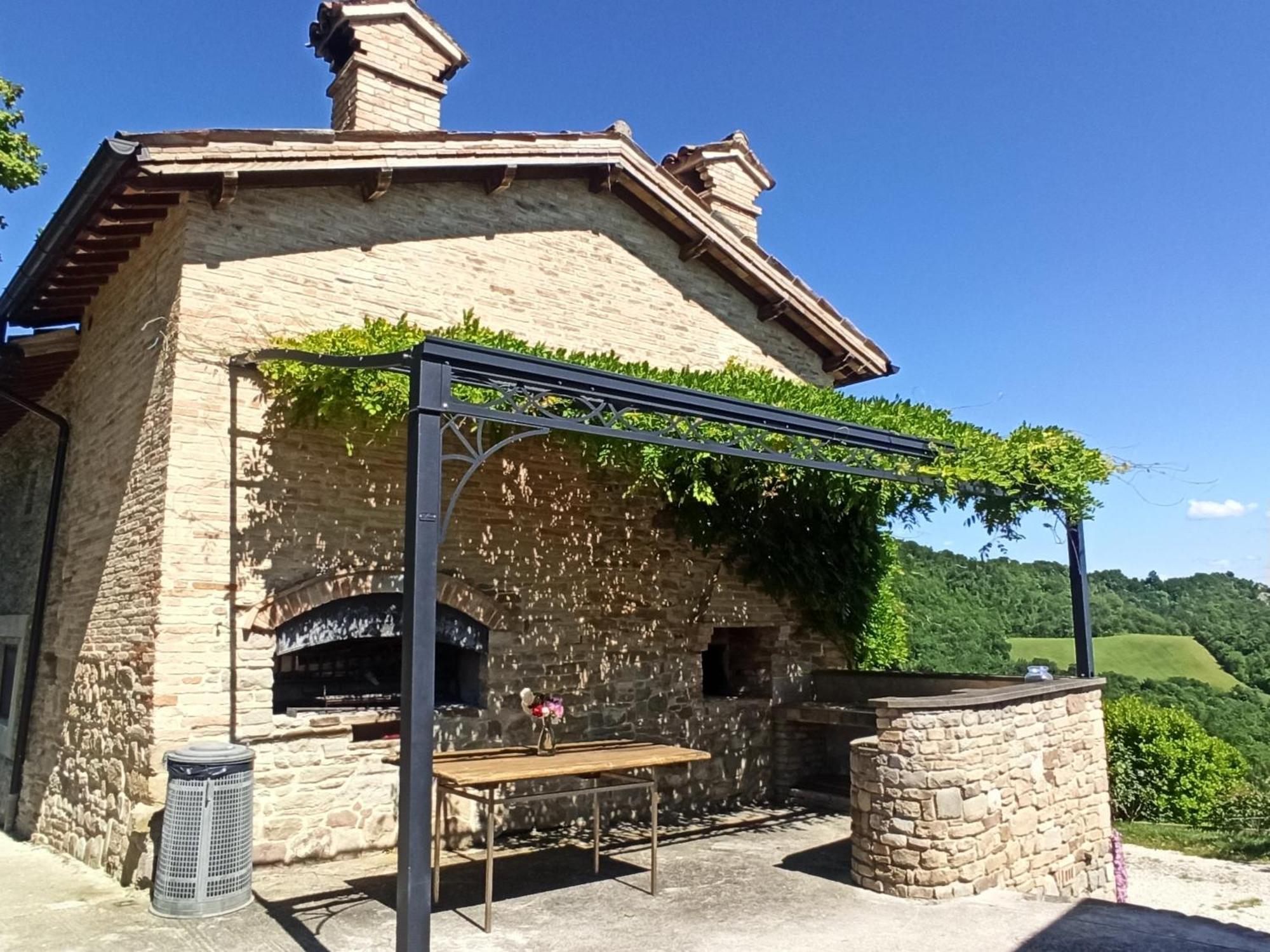Ca' Gulino - Urbino - Villa Con Minipiscina In Borgo Antico Luaran gambar
